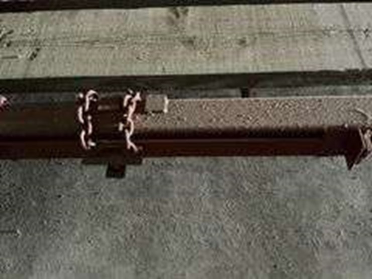 donahue-8’-x-28’-planter-trailer-image-6