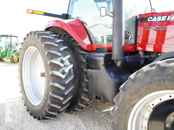 2008-case-ih-magnum-245-image-21