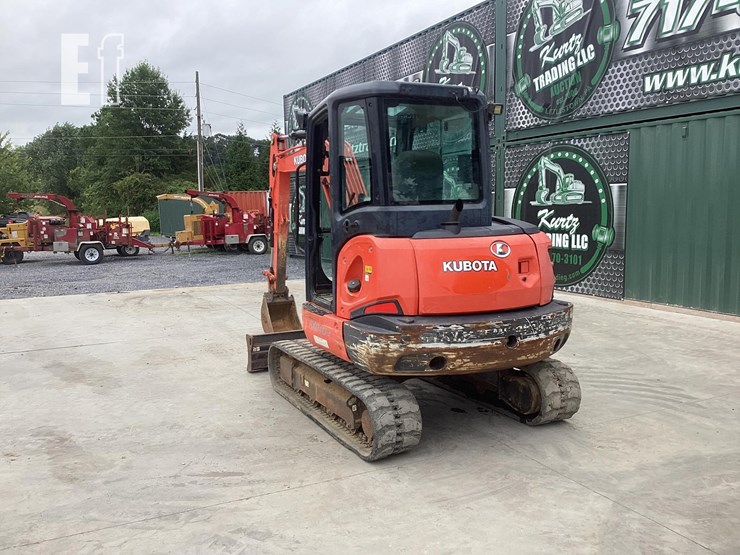 2017-kubota-kx040-4-image-2