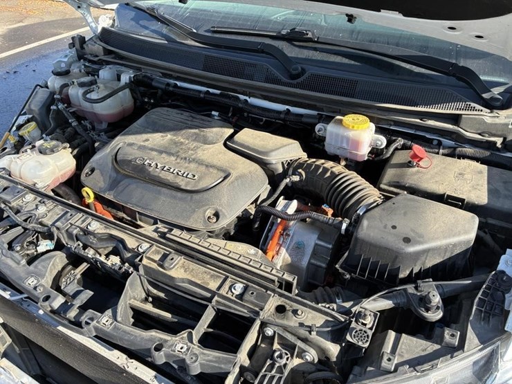 2020-chrysler-pacifica-image-7