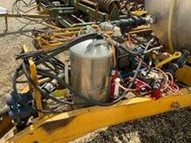 1000-gal-stainless-steel-sprayer-image-7