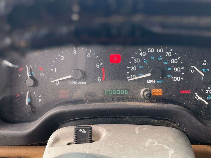 1998-jeep-wrangler-image-26
