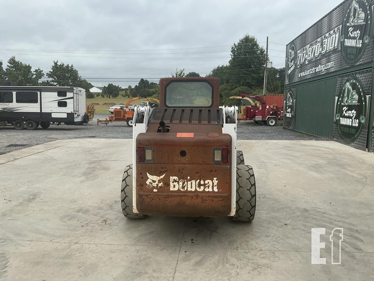 2006-bobcat-s220-image-3