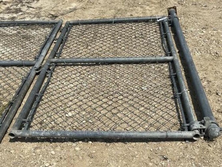 l3---chain-link-gate-image-9