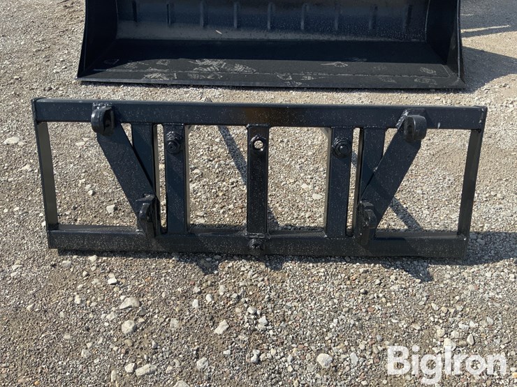 euro-global-dual-spear-hay-bale-attachment-image-6