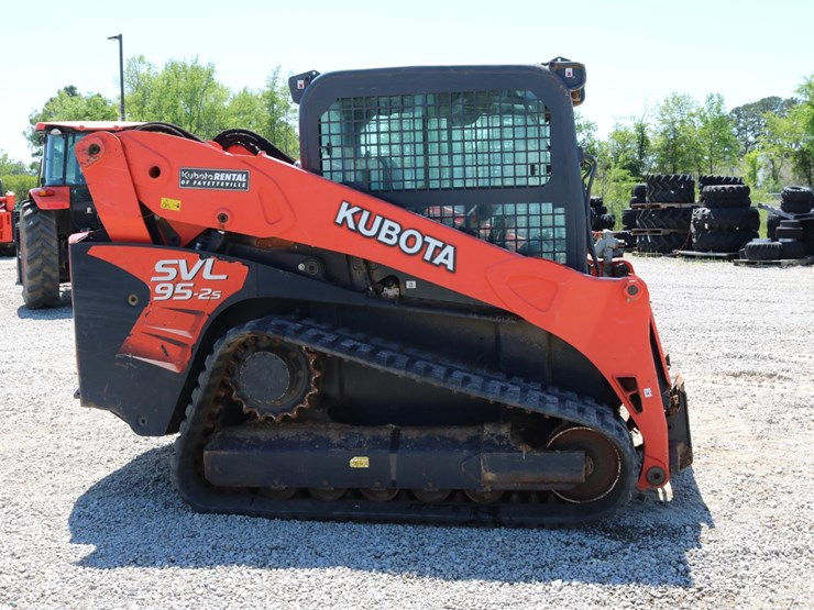 kubota-svl90-2c-image-1