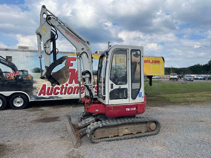 takeuchi-tb138fr-image-12