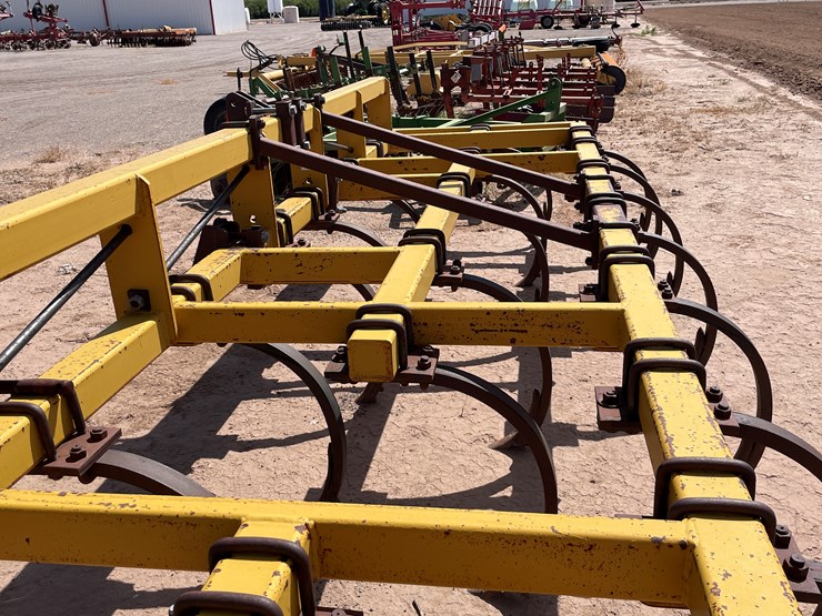 #9033-•-hamby-3-pt-field-cultivator-image-18
