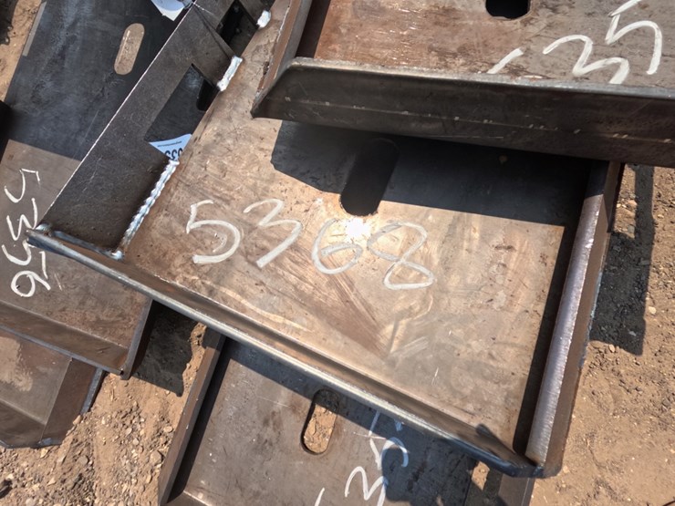 #5368-•-skid-steer-frame-image-1