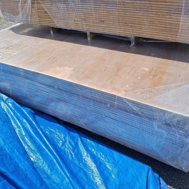QTY (25) SHEETS 3/4" 4'X8' SHEETS CABNIET GRADE PLYWOOD