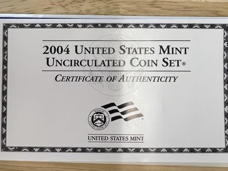 closet--2004-us-mint-coin-set-image-2