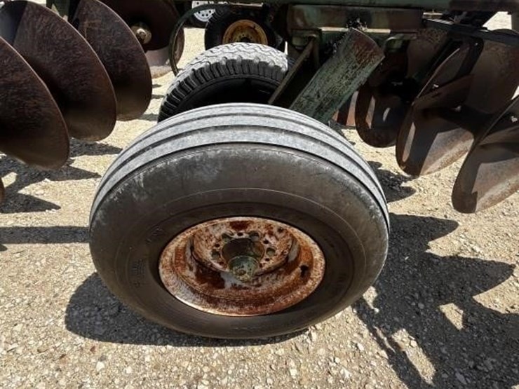 john-deere-1635-image-9