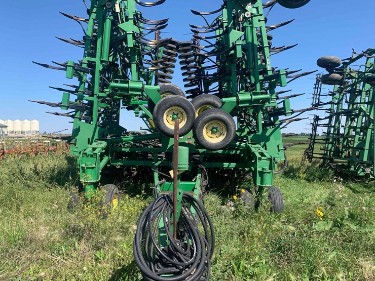 john-deere-1820-image-2