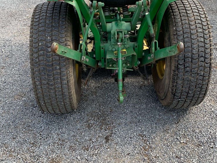 john-deere-750-image-12