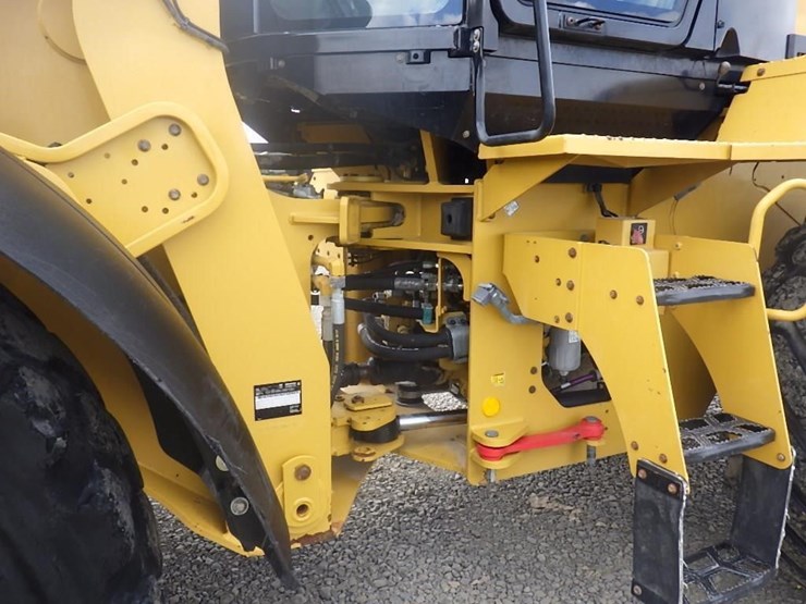 2018-caterpillar-938m-image-15