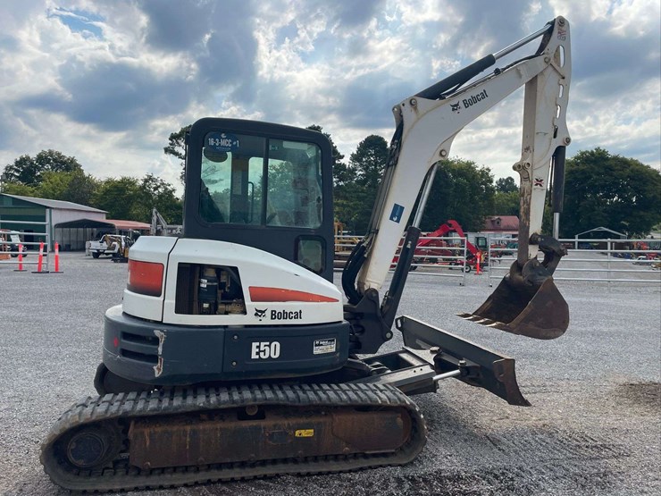 bobcat-e50-image-10