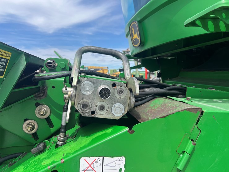 2004-john-deere-9660-sts-image-4
