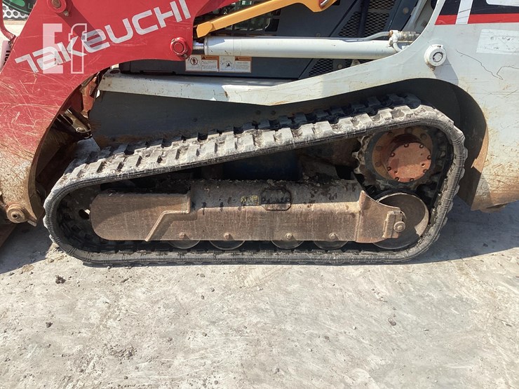 2019-takeuchi-tl8-image-2