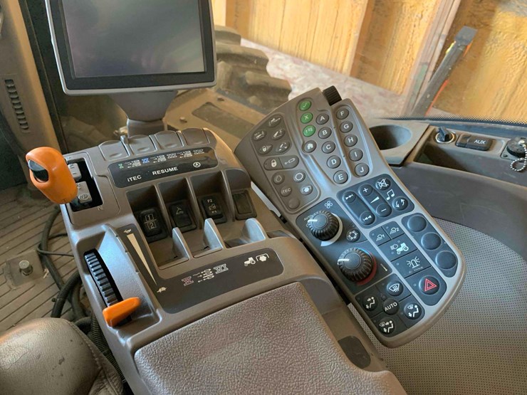 2013-john-deere-9560r-image-19