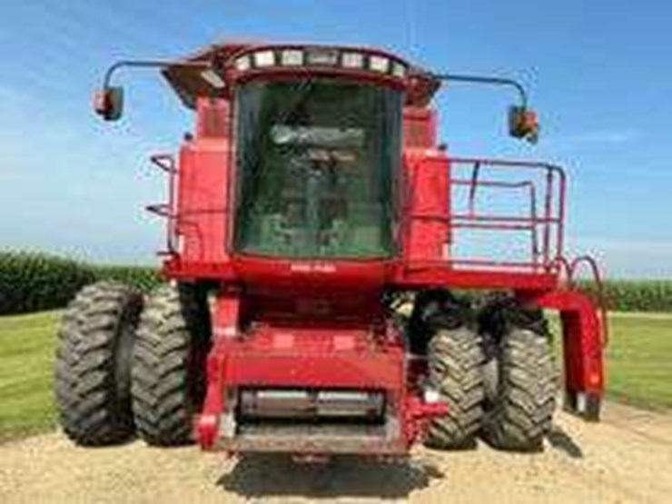2005-case-ih-2388-image-11