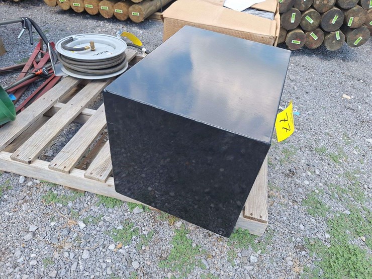 unused-jobox-18x18x24-underbody-toolbox-no-box-image-4