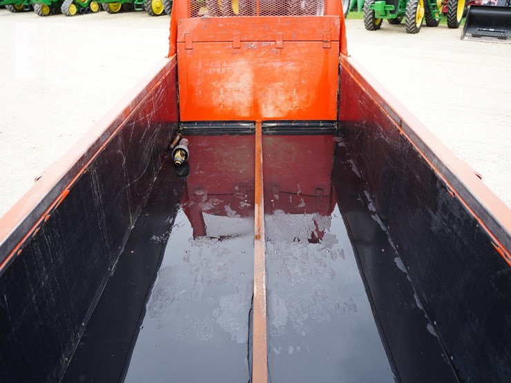 2009-kuhn-knight-2044-image-21