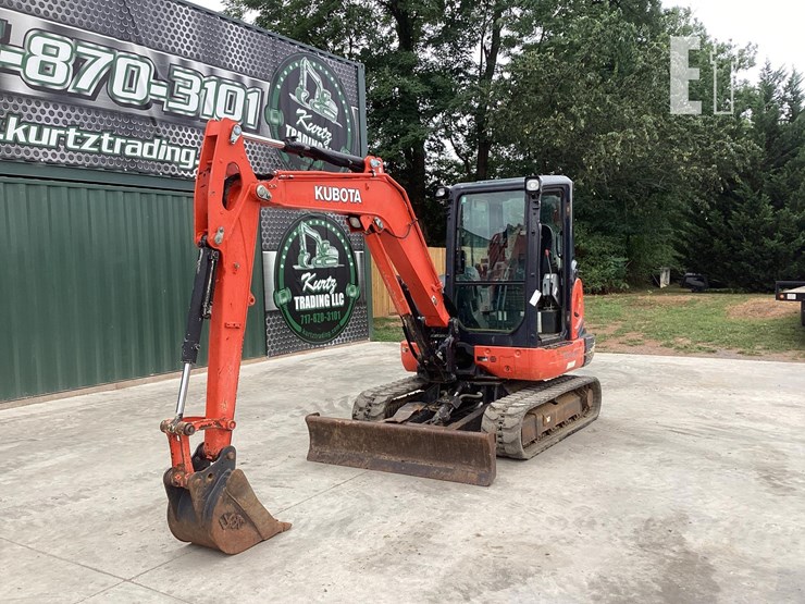 2017-kubota-kx040-4-image-8