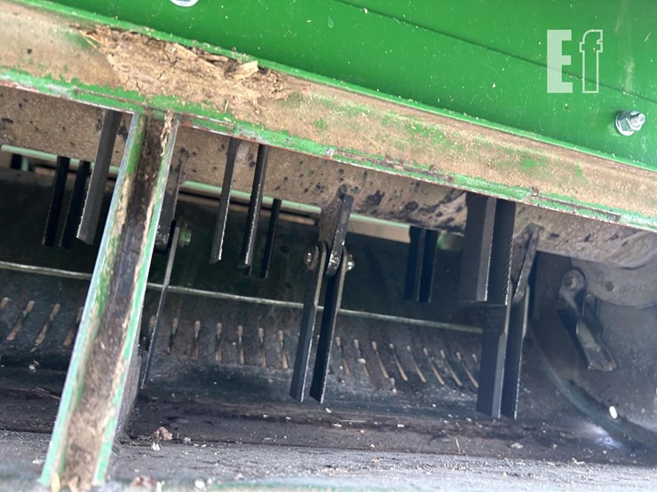 2024-john-deere-s790-image-31