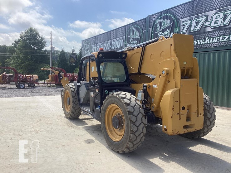 2021-caterpillar-tl1055-image-2