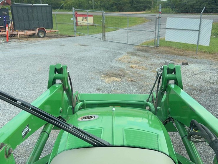 john-deere-4044r-image-58