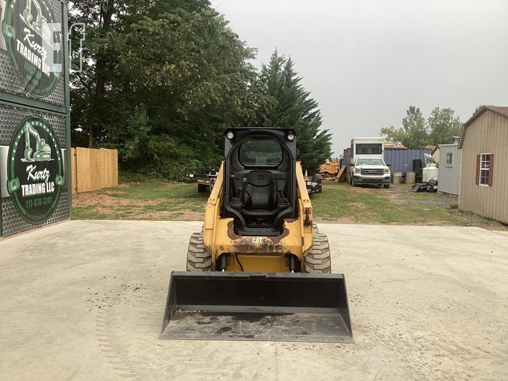 2019-caterpillar-236d-image-7