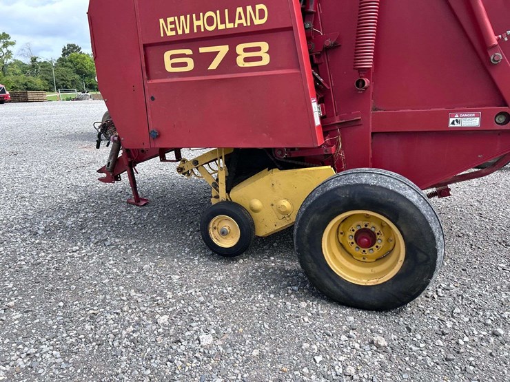 new-holland-678-image-10