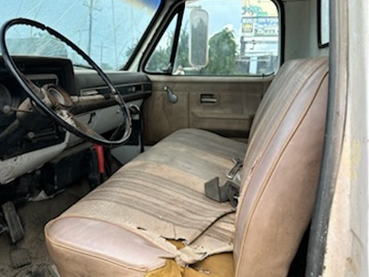 #2214-•-1981-chevy-dump-truck-image-7