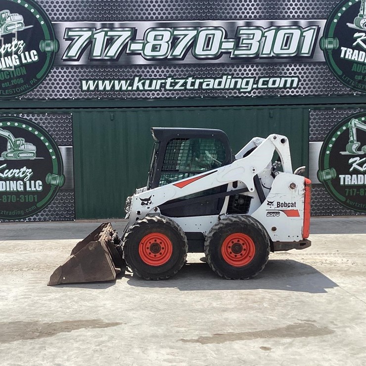2017 BOBCAT S570