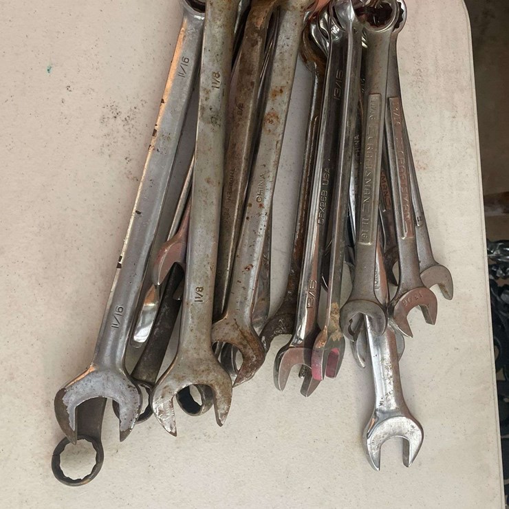 Lot of (20) Wrenches