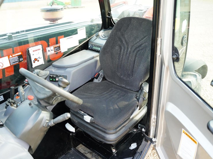 2022-manitou-mlt625-75h-image-29