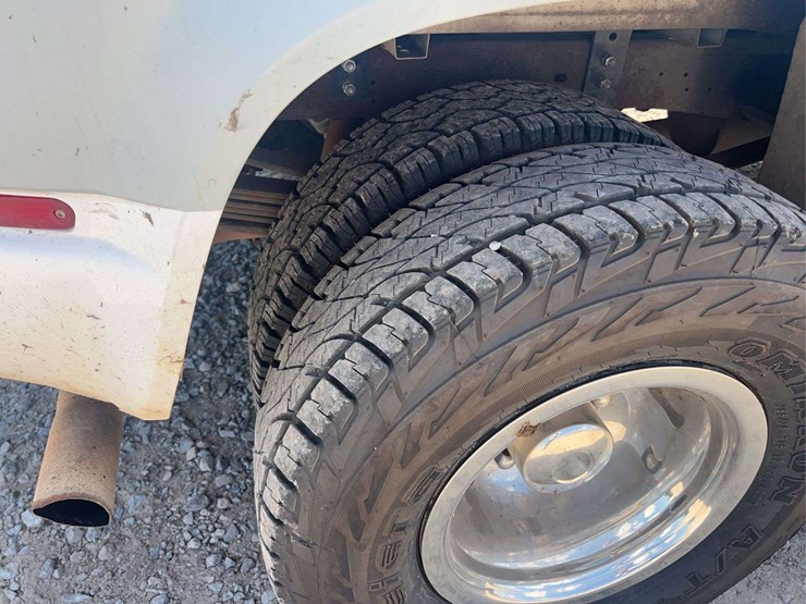 1995-gmc-k3500-image-8