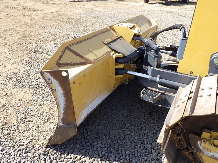 2019-deere-450k-lgp-image-8