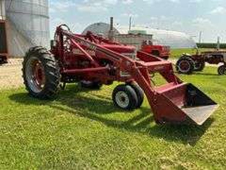 case-ih-450-image-3
