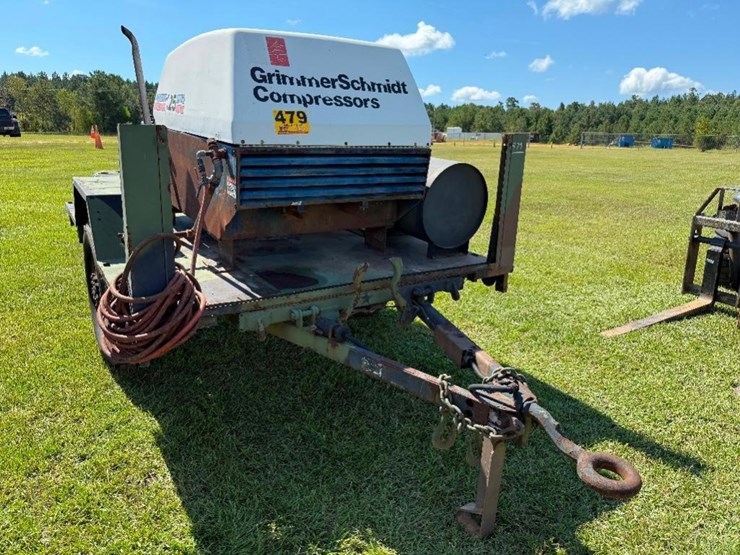 grimmer-schmidt-125-air-compressor-(125-cfm-289-image-1