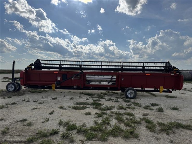 2011-case-ih-3020-image-4