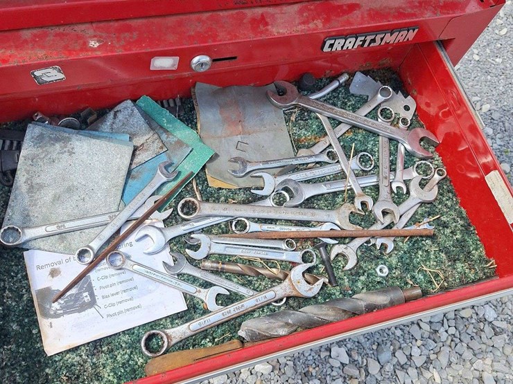 craftsman-doublestack-toolbox-with-misc-tools-image-10