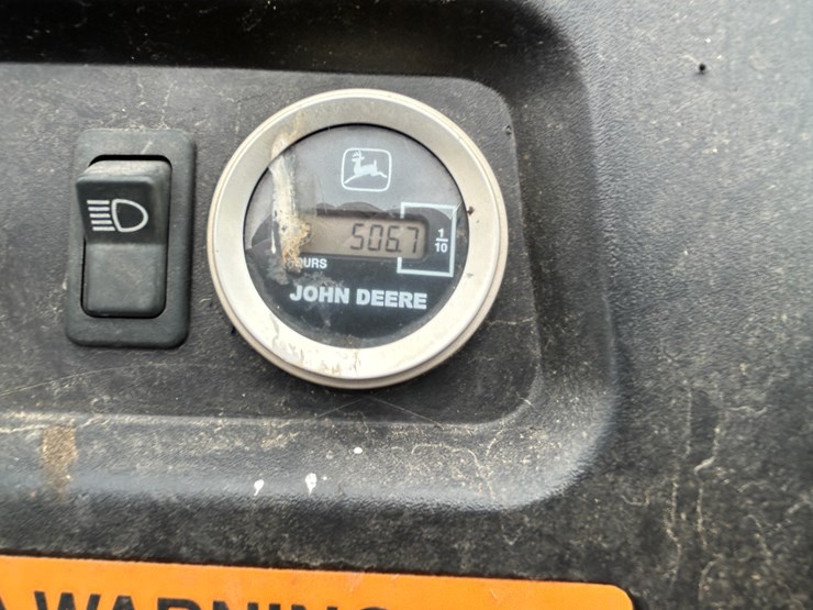 john-deere-gator-image-13