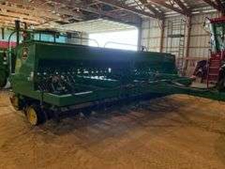 john-deere-750-image-2