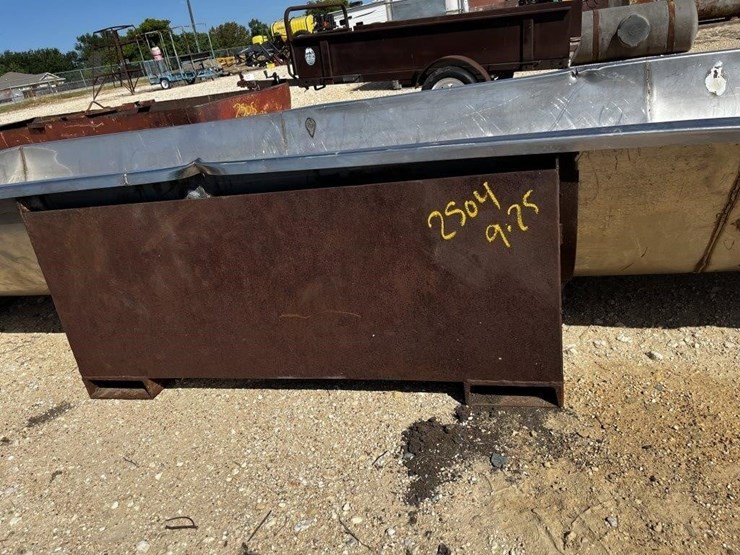 l3--stainless-steel-trough-image-3
