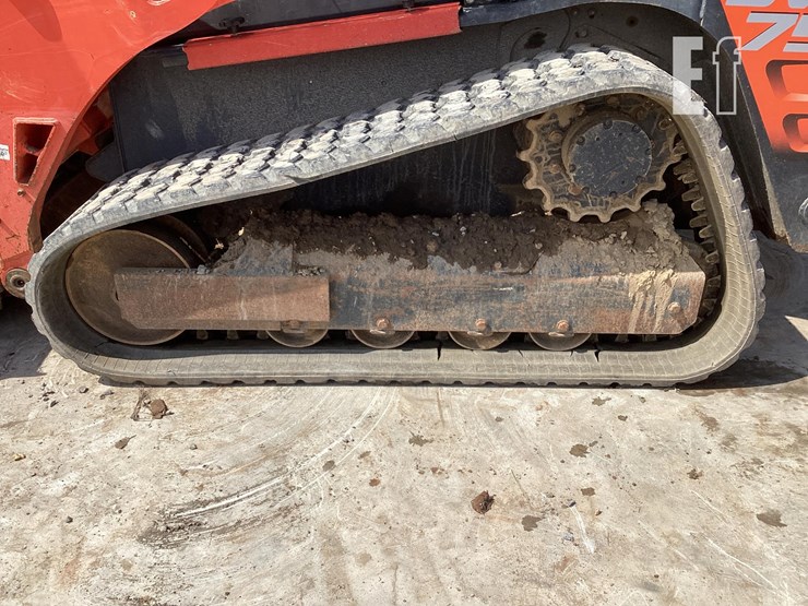 2019-kubota-svl75-2-image-2