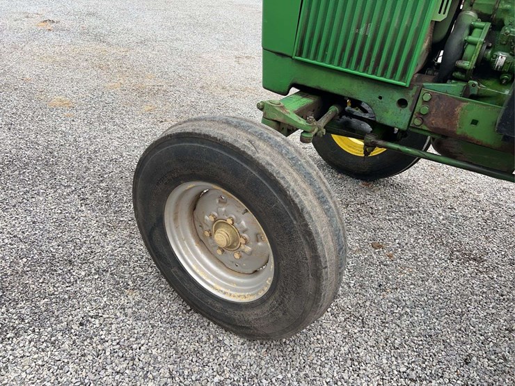 john-deere-2630-image-9
