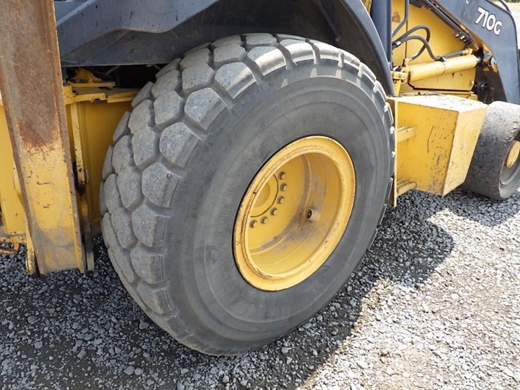 2006-deere-710g-image-48