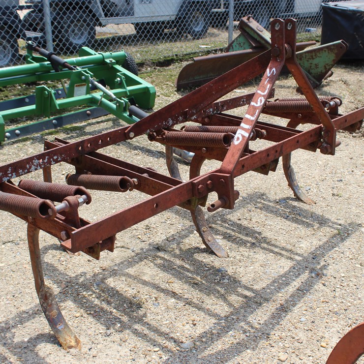 #973 • 5FT RENOVATOR