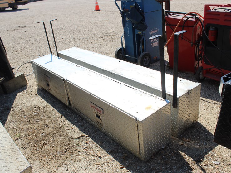 #1656-•-8-ft-truck-bed-tool-boxes-image-2